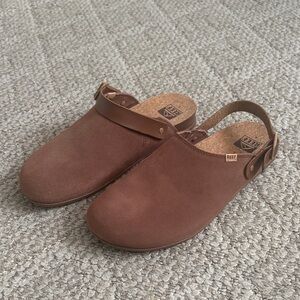 Reef Chestnut Suede Slip-Ons Never Worn!
